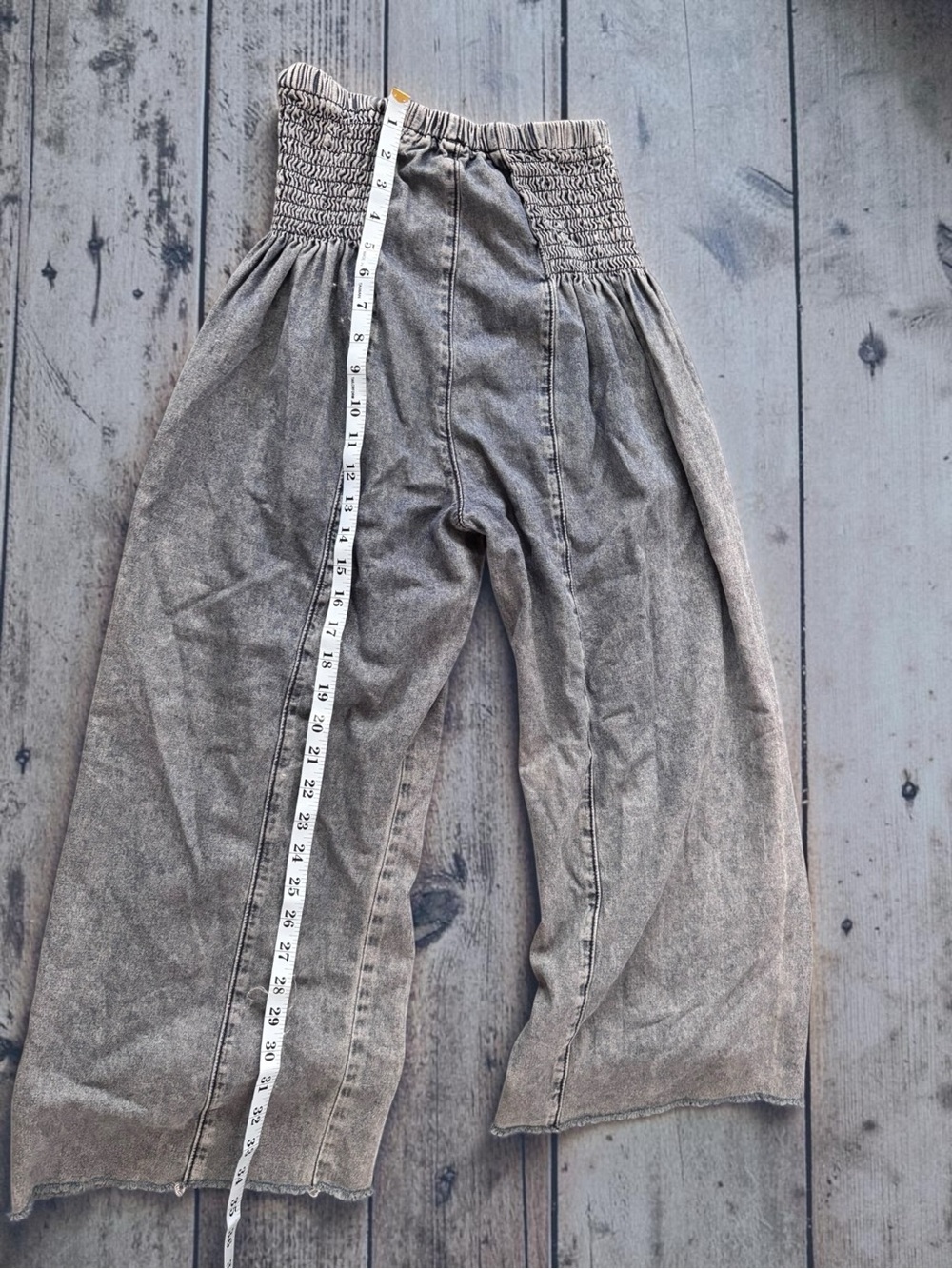 POL Acid Wash Gray Smocked High Waist Wide Leg Pants Small Boho - Picture 2 of 11